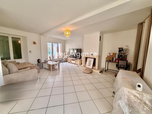 Maison à PARON, 89100 - 13 pièces 306m²