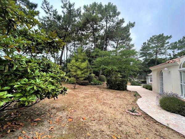 Vente Maison 7 pièces 343 m2 à Saint-Jean-de-Monts