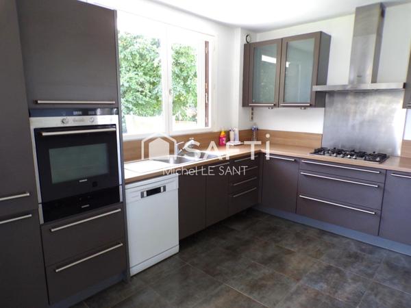 Véritable maison familiale, vivable de plain-pied