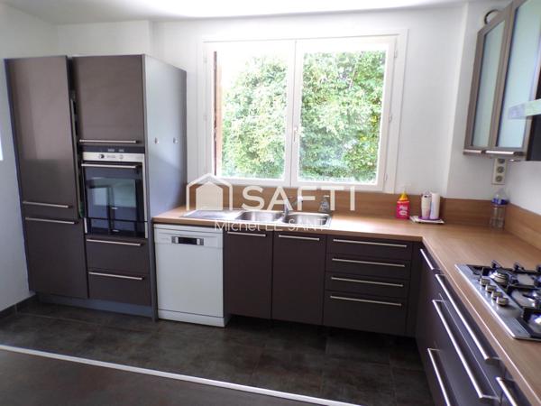 Véritable maison familiale, vivable de plain-pied