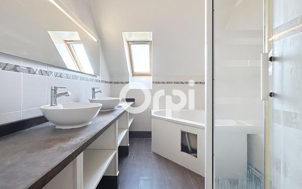 Maison à vendre    6 pièces • 122 m2 Tracy-le-Val