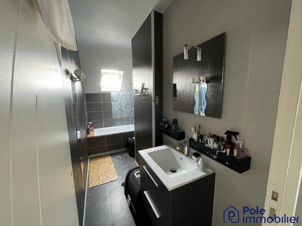 APPARTEMENT F2 - MONDEVILLE
