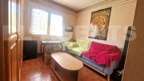 🏡 À vendre – Spacieuse maison 220 m² avec garage et jardin – Moissac