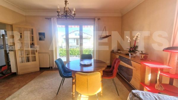 🏡 À vendre – Spacieuse maison 220 m² avec garage et jardin – Moissac