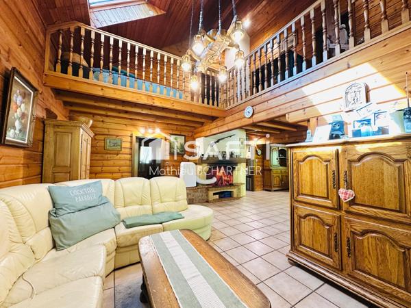 Maison - 5 pièces - 140m²