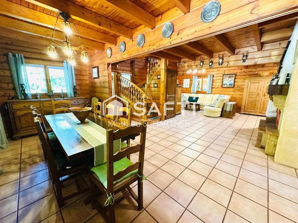 Maison - 5 pièces - 140m²