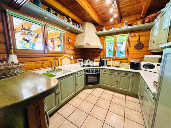 Maison - 5 pièces - 140m²