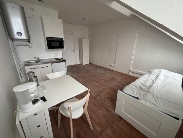 studio meublé tous compris 390€
