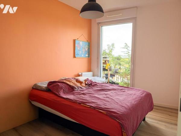 ST HERBLAIN VAL DE CHEZINE - APPARTEMENT T4 EN ETAGE ÉLEVÉ AVEC TERRASSE, CELLIER ET DEUX PARKINGS