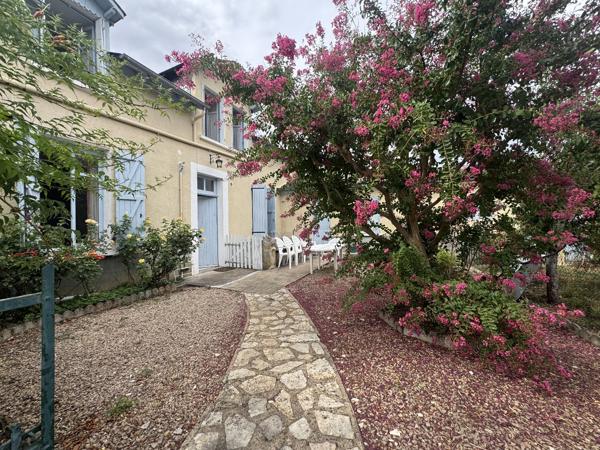 Maison à SAINT SAVIN (86310)
