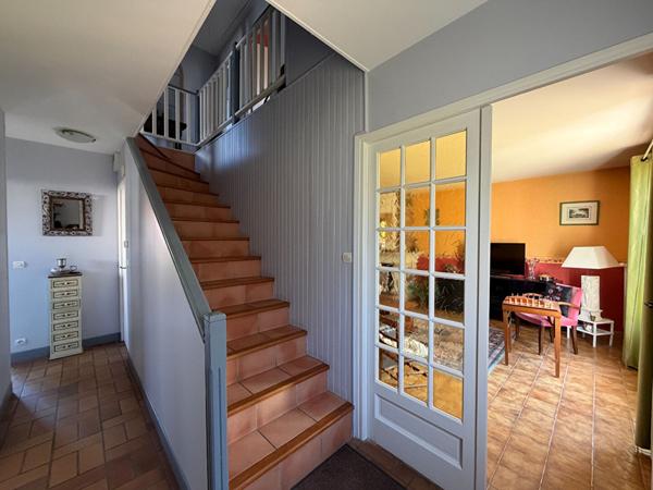 Charmante maison traditionnelle à vendre  à 5mn de la gare  7 pièces, 130 m² sur 1000 m² de terrain