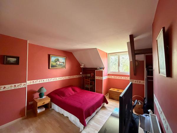 Charmante maison traditionnelle à vendre  à 5mn de la gare  7 pièces, 130 m² sur 1000 m² de terrain
