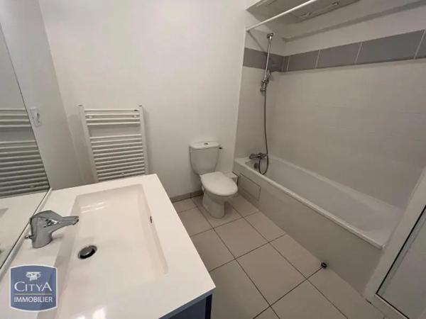 Appartement à louer 3 pièces 61.64m² Labège (31670)
