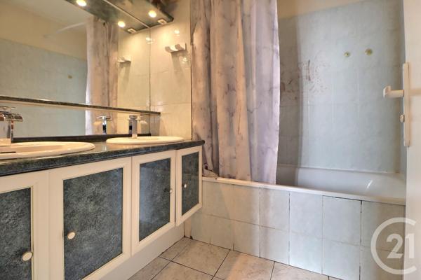 Appartement F4 à vendre  4 pièces - 84,08 m2 BAGNOLET - 93