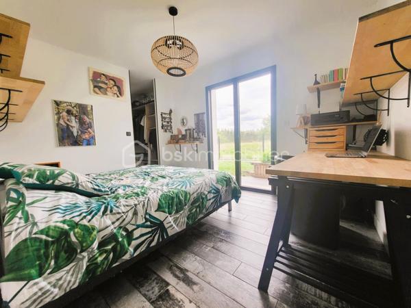Maison contemporaine de 221 m²
