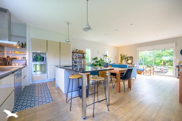 Maison à vendre |  Dompierre-sur-Mer |  8 pièces | 150 m²