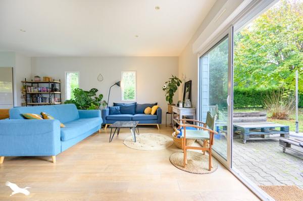 Maison à vendre |  Dompierre-sur-Mer |  8 pièces | 150 m²