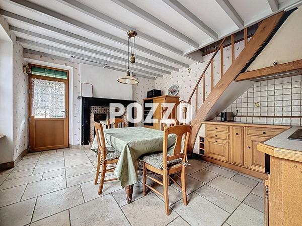 A VENDRE - Maison en pierre rénovée - 3 CH - 2000m² de terrain à 5min de toutes commodités ! CONDE SUR VIRE