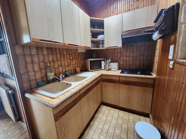 Luçon (85400) Maison au calme en centre ville de Luçon avec jardin et dépendance