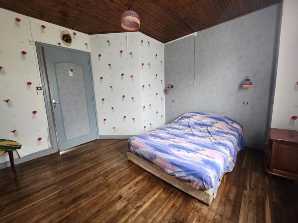 Luçon (85400) Maison au calme en centre ville de Luçon avec jardin et dépendance