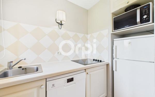 Appartement à vendre    3 pièces • 41,48 m2 Mandelieu-la-Napoule