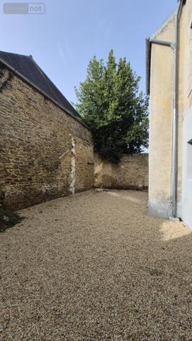 Maison à louer à Landivisiau dans le Finistère (29400), ref : 29088-L2