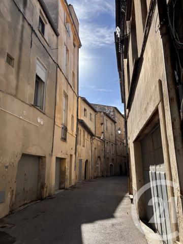 Parking à vendre  101 m 2   MONTPELLIER  - 34