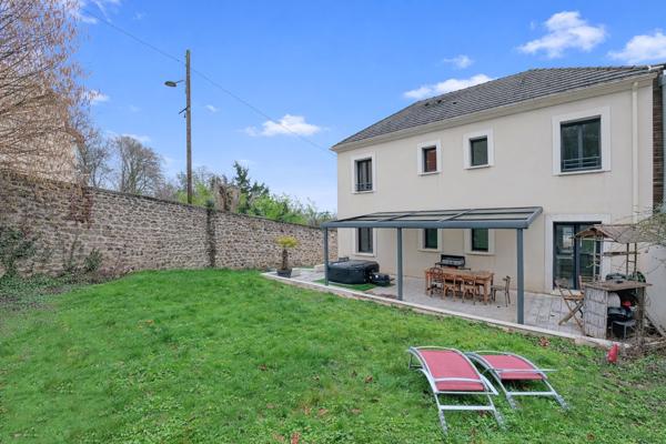 Maison 7 pièces - 235 m² Bien prestige