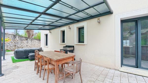 Maison 7 pièces - 235 m² Bien prestige