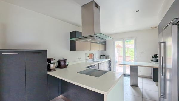 Maison 7 pièces - 235 m² Bien prestige