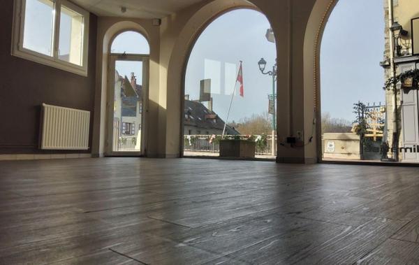 Vente Local commercial Local commercial libre 65m² Le pont-de-beauvoisin   