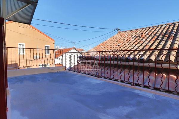 Appartement T2 34m² avec TERRASSE + Véranda 13009 Clim Dernier étage