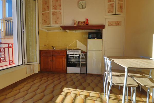 Appartement T2 34m² avec TERRASSE + Véranda 13009 Clim Dernier étage