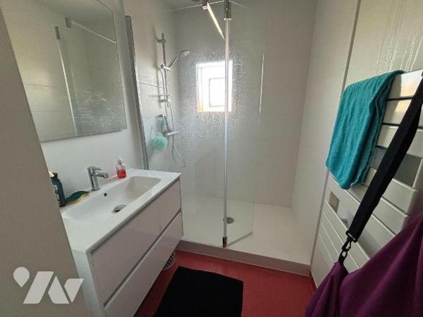 A VENDRE, Gironde, proche Bordeaux, BRUGES quartier La Marianne, à deux pas des écoles et du ce...