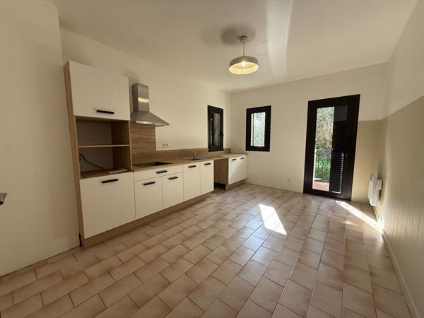 Appartement Monte 4 pièce(s) 97 m2