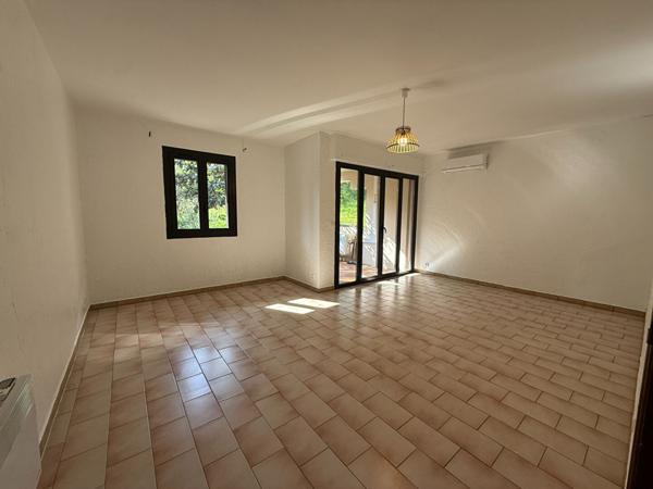 Appartement Monte 4 pièce(s) 97 m2