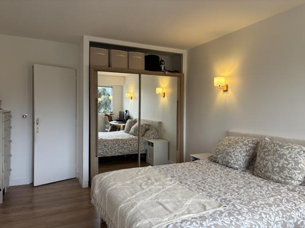 Appartement T2 avec loggia proche centre-ville