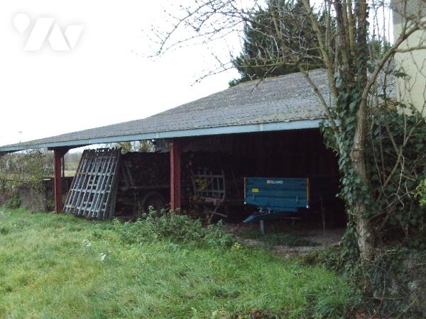 corps de ferme et ses dépendances