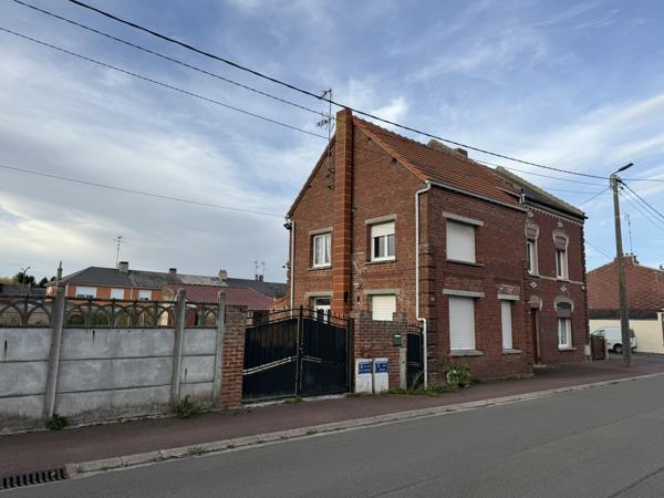Caudry (59540) Maison de ville Semi-individuelle à conforter – 90 m² - CAUDRY