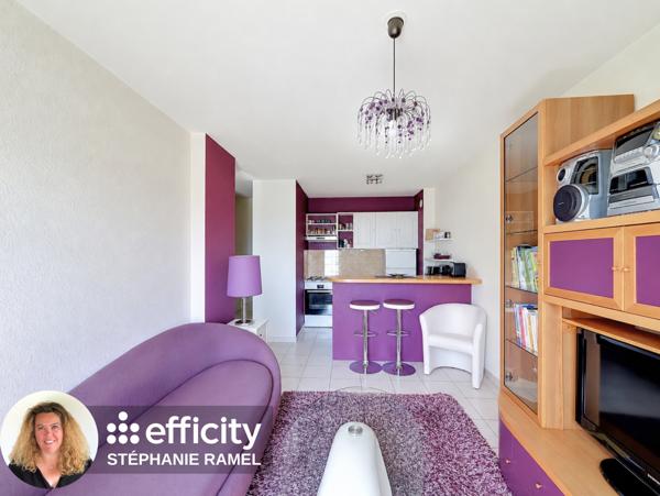 Appartement
         2 pièces
        - 33 m² 144 000 € *