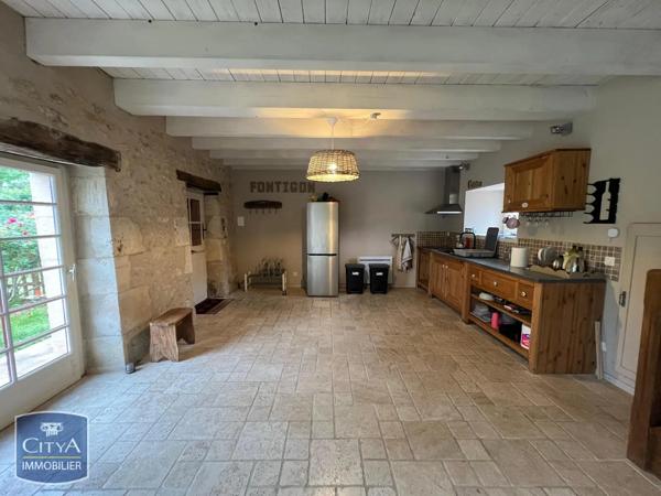 Maison à louer 3 pièces 69.75m² Saint-Hilaire-sur-Benaize (36370)
