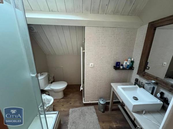 Maison à louer 3 pièces 69.75m² Saint-Hilaire-sur-Benaize (36370)