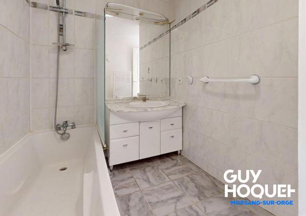 Appartement Morsang Sur Orge 3 pièce(s) + box + parking