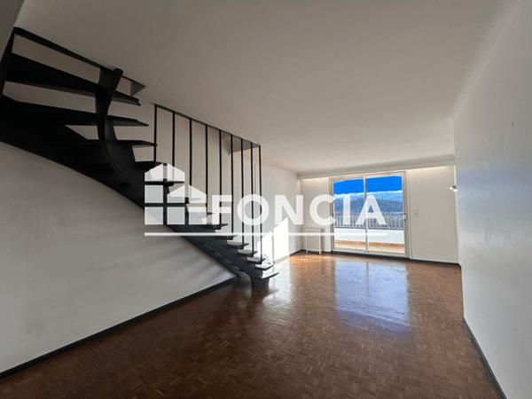 Location Appartement 3 pièces 73.59 m² - 20 BOULEVARD DES PYRENNEES Pau 64000