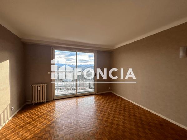 Location Appartement 3 pièces 73.59 m² - 20 BOULEVARD DES PYRENNEES Pau 64000