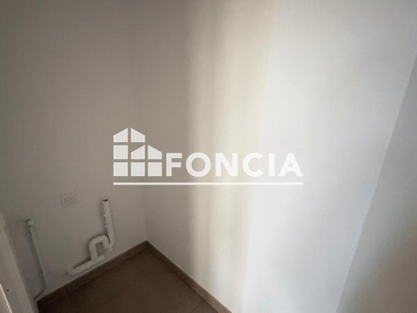 Location Appartement 3 pièces 74.32 m² - Bordeaux 33100