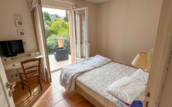 Maison à vendre    6 pièces •  Biot