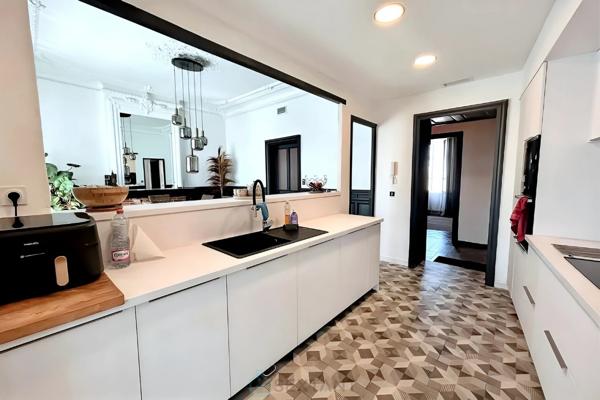 Appartement bourgeois rénové en centre-ville