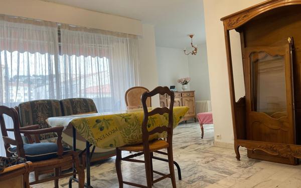 Appartement à vendre    4 pièces • 75 m2 Saint-Mandrier-sur-Mer