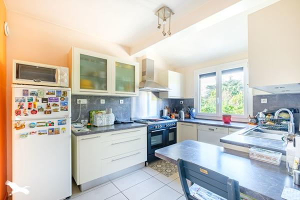 Maison à vendre |                                       Feyzin |                                        6 pièces  |  111 m²